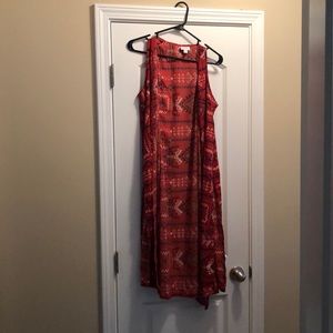 LulaRoe Medium Joy long best in Tribal Red